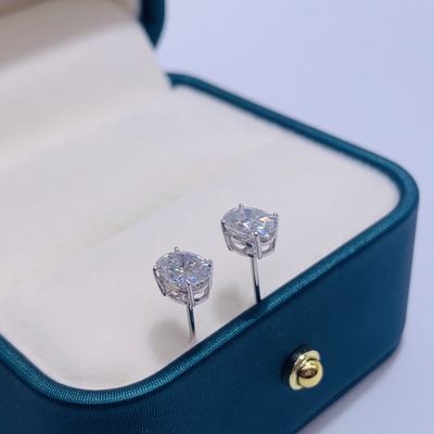 18k সোনার Moissanite ডায়মন্ড ওভাল কানের দুল স্টাডস উপহার